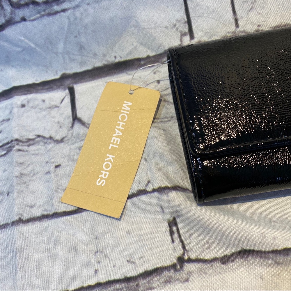 Brand New Michael Kors Glossy Black Wallet - Picture 4 of 9